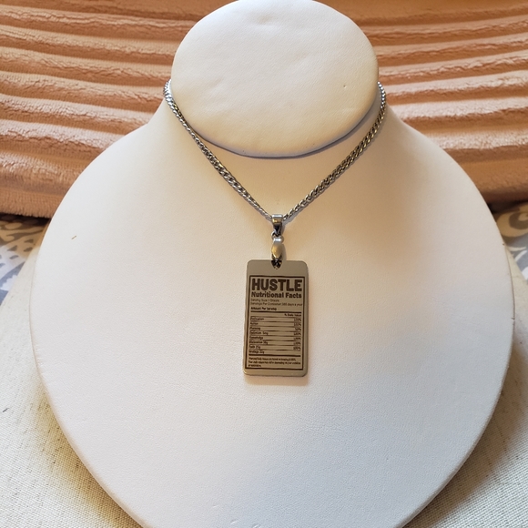 "HUSTLE" Nutrition Facts Pendant Necklace - Picture 3 of 7